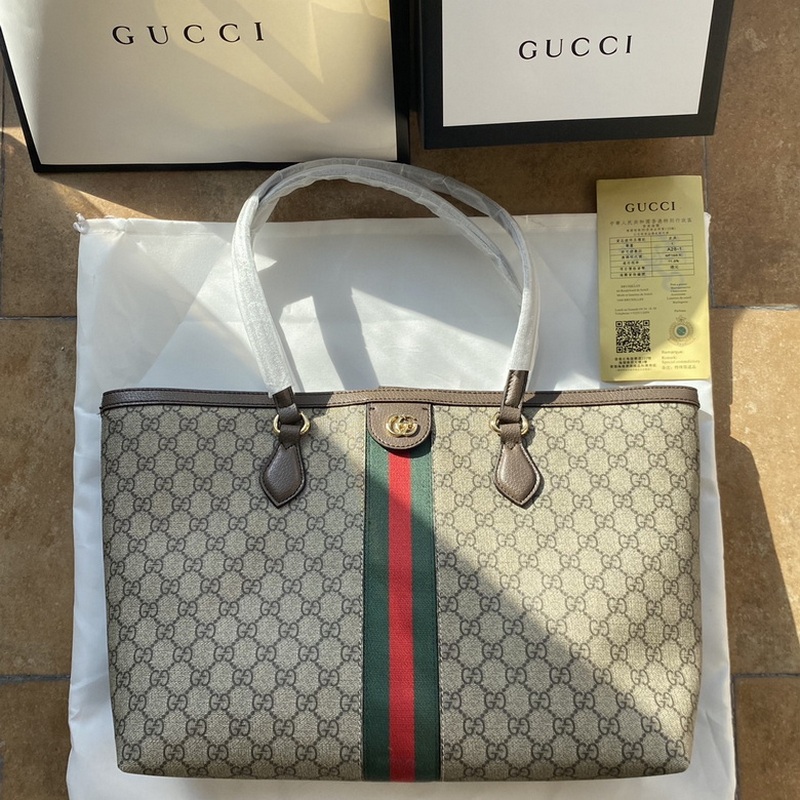 Gucci Handbags 967